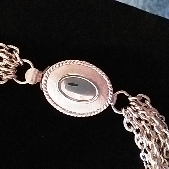 Vintage silver tone multi strand necklace Avon - Picture 3 of 4
